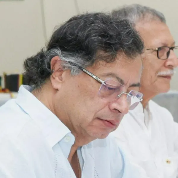 Gustavo Petro pidió importar gas desde Panamá, por medio de cables eléctricos