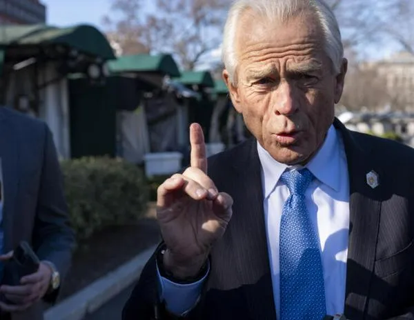 ¿Quién es Peter Navarro, el ‘zar de los aranceles’, que inspiró a Donald Trump?