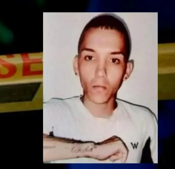 Desgarrador video: mujer encuentra a su hijo muerto en Neiva. Policía le disparó