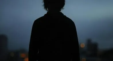 Imagen de referencia de persona perdida
