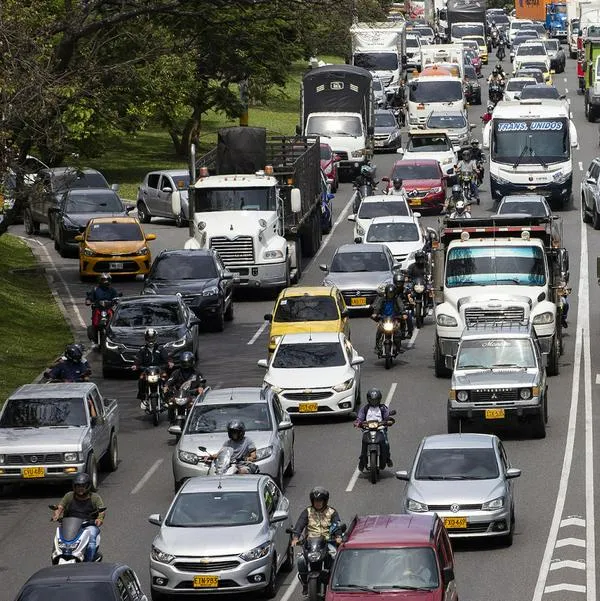 Tráfico en Medellín, en nota sobre qué pasará con el pico y placa en esa ciudad durante Semana Santa