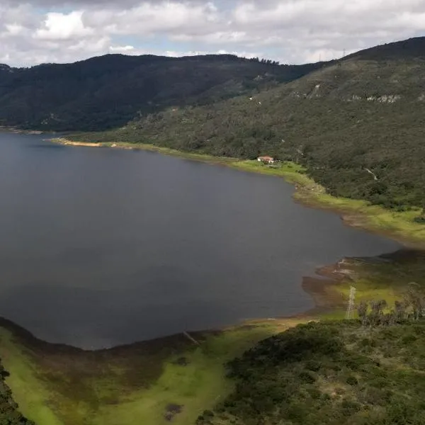 ¿Racionamiento de agua en Bogotá volvería en finales de año? Galán explicó