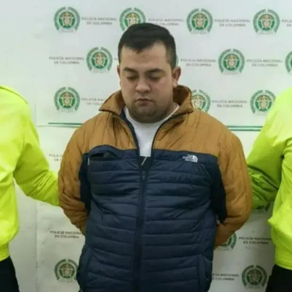 En el centro uno de los sospechosos del asesinato de Roberto Franco, empresario baleado en el Parque de la 93 de Bogotá