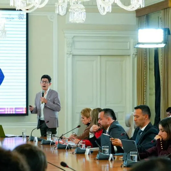Presidencia dejó mensaje curioso mensaje por golpe a consejo de ministros