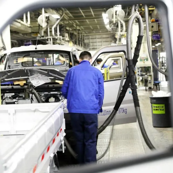 Empresa fabricante de carros, para referencias que General Motors suspendió operaciones en Canadá y puso en riesgo cientos de empleos