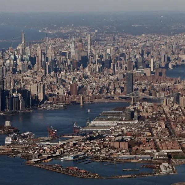 Avión en Nueva York se estrelló en pantano: iba con seis pasajeros