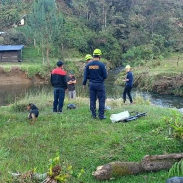 Paseo acabó en tragedia: joven de 17 años murió ahogado en una quebrada