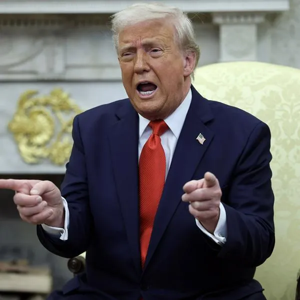 Trump mete miedo con posibles aranceles a medicamentos: afectaría bastante
