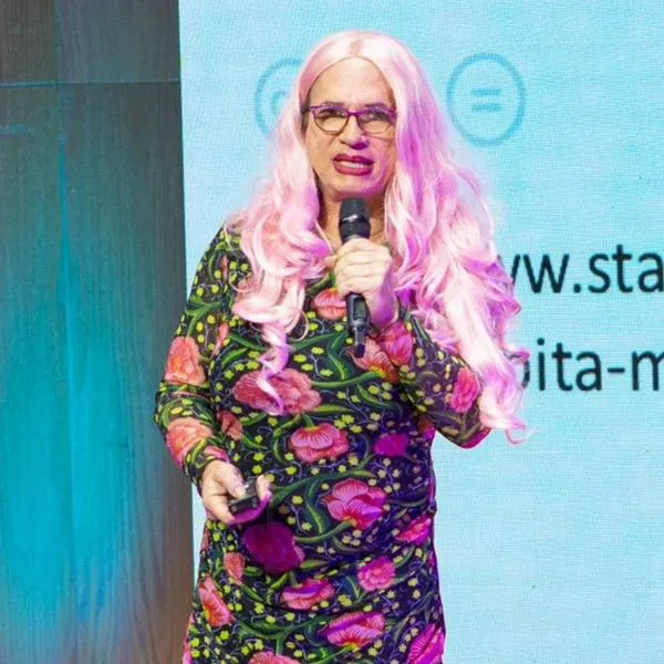 Quién es el esposa de Brigitte Baptiste: se llama Adriana Martínez.