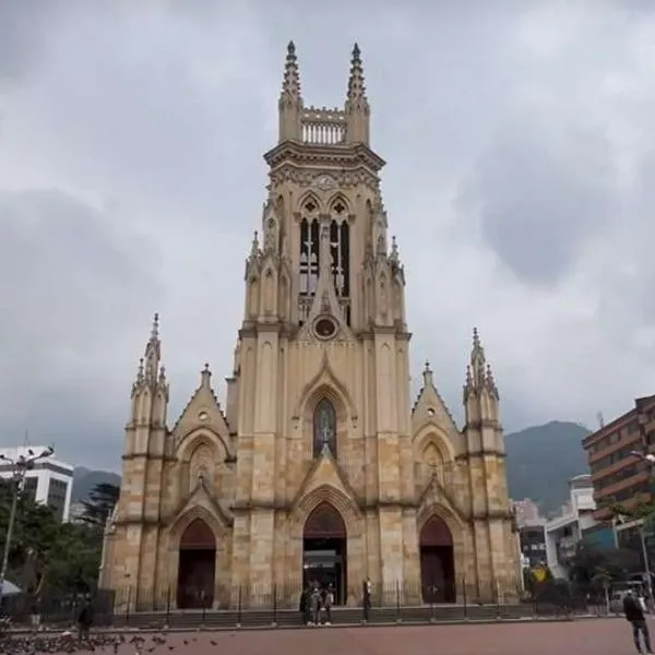 Foto de Basílica de Lourdes, en nota de cuáles son los lugares sagrados en Bogotá que debe visitar en Semana Santa 2025