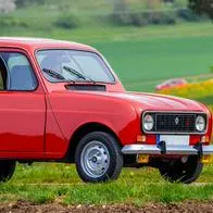 Este era el precio del Renault 4 y de otros icónicos carros hace 40 años en Colombia
