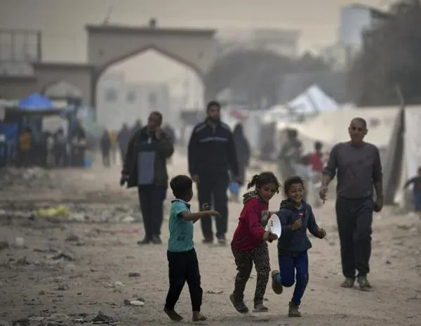 Continúan los bombardeos israelíes en Gaza, mientras se aleja la posibilidad de un acuerdo