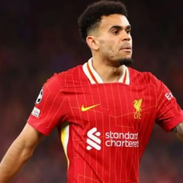 Luis Díaz sería tentado por club multimillonario y saldría de Liverpool
