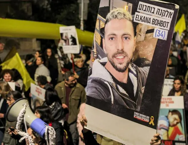 Hamás publica un video que muestra con vida a rehén colombo-israelí