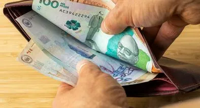 Aviso a 100.000 conductores en Colombia: lío con licencias por $ 379.000