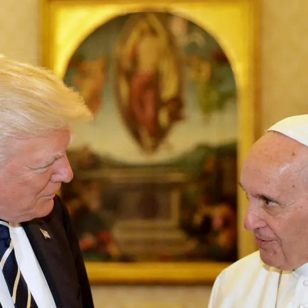 Donald Trump y el papa Francisco en una visita del presidente al sumo pontífice. 