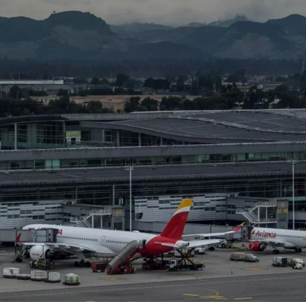 Aeropuerto El Dorado podrían presentar demoras hoy: qué pasó