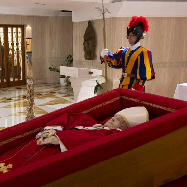 Últimas palabras del papa Francisco un día antes de morir, en Plaza de San Pedro