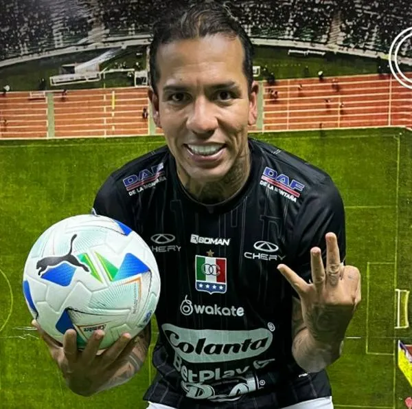 Dayro Moreno metió triplete y 'Arriero' Herrera lo pidió a Selección Colombia
