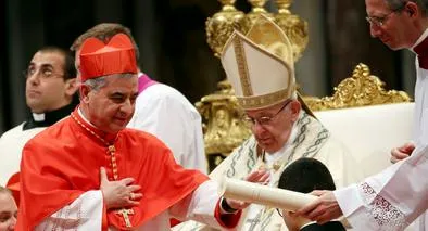 Cardenal Angelo Becciu fue condenado por corrupción.