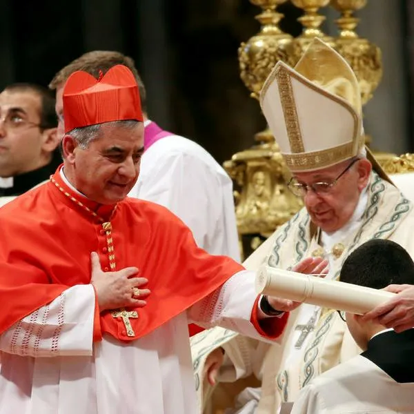 Cardenal Angelo Becciu fue condenado por corrupción.