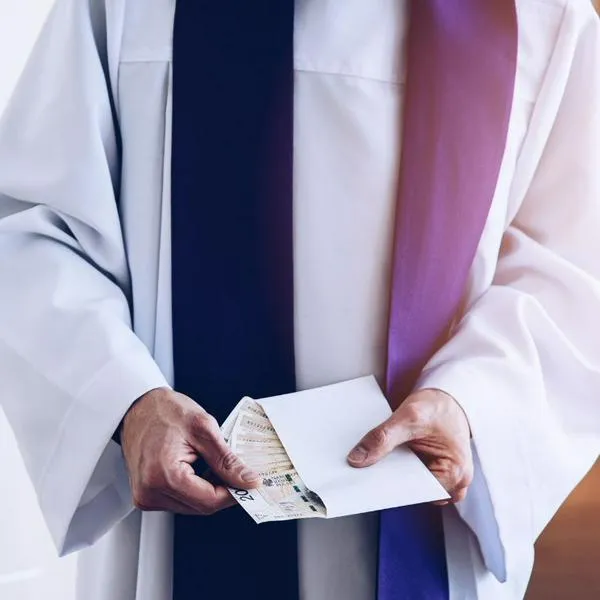 Sacerdote católico