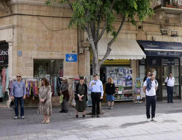 Israel conmemora el Holocausto, con la guerra contra Hamás como telón de fondo