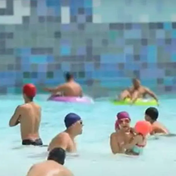 Foto de Aeroparque Juan Pablo II, en nota de dónde celebrar Día del Niño en Medellín 2025: plan con piscina, acrobacias y más