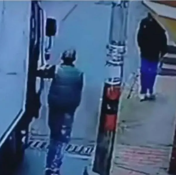 Bogotá: niño iba para su colegio y fue robado por ladrón que se bajó de camión