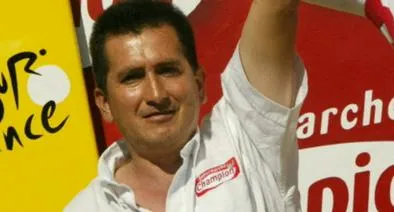 Lucho Herrera, exciclista colombiano, mencionado en por exparamilitares