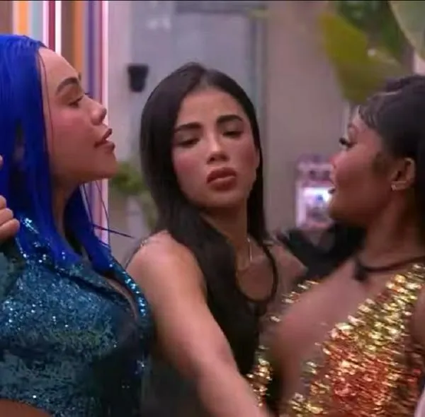 Pelea en 'La casa de los famosos: Yina Calderón amenaza a La Jesuu con "pistola"