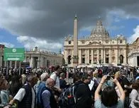 En Roma, el Vaticano se prepara con emoción para el funeral del papa Francisco