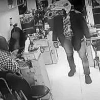 Habló mamá de mujer víctima de feminicidio en peluquería de Bogotá por policía