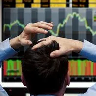 Empresario preocupado por caída de su negocio para referenciar que Bank of America dijo que Grupo ISA saldría del MSCI