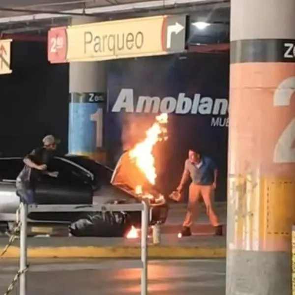 Incendio en Éxito de Pereira