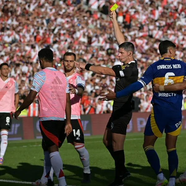 Miguel Borja denunciaría a Marchesín tras acusación golpear hijos en River-Boca