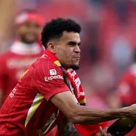Luis Díaz tendría sueldo 150.000 libras semanales tras campeón Premier Liverpool