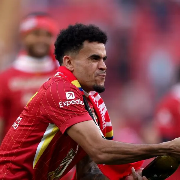 Luis Díaz tendría sueldo 150.000 libras semanales tras campeón Premier Liverpool