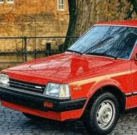 Estos eran los precios de los carros Mazda 323, Fiat 147 y Mitsubishi Colt en Colombia en el año 1982 y despierta nostalgia entre conductores.
