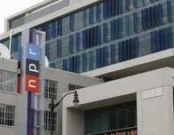 Trump pide el cese de la financiación federal de las radiotelevisiones públicas PBS y NPR