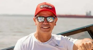 Jhonny Rivera se casa: así fue pedida de mano en pleno concierto en Bogotá