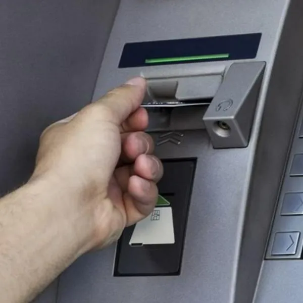 Cajeros de bancos cambiarán desde septiembre por Bre-B: qué va a pasar