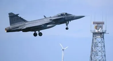 ¿Cuántos aviones Saab Gripen comprará Colombia? Diferencia con los aviones Kfir