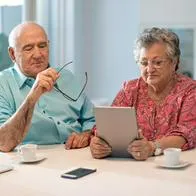 Llega el pago de la mesada adicional, o mesada 14, y Pulzo le explica qué pensionados no recibirán en junio este dinero en Colombia.