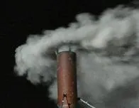 El humo blanco y negro (o gris) del cónclave: ¿qué químicos hay en la chimenea?