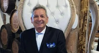 Prohíben interpretar canciones de Darío Gómez en entierros y otros eventos
