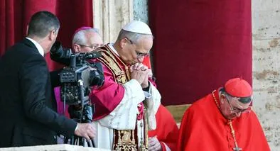 Robert Prevost durante su posesión como el papa León XIV. Es aficionado del tennis