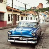 Foto carro antiguo, en nota de cómo se saca la placa azul para un carro antiguo en Colombia: hay pasos simples