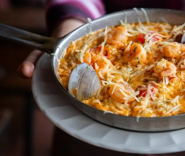 Conoce restaurantes para almorzar con mamá en Bogotá durante el Día de la Madre 