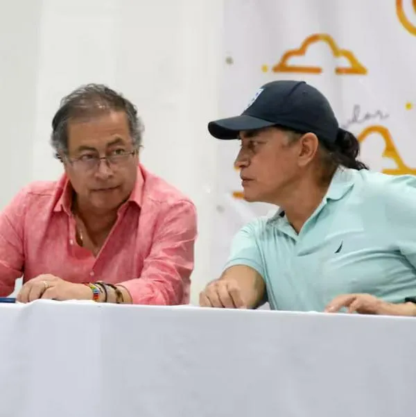 Bolívar y Petro, en crisis: de “lo amo, presidente” a “démonos un tiempo”